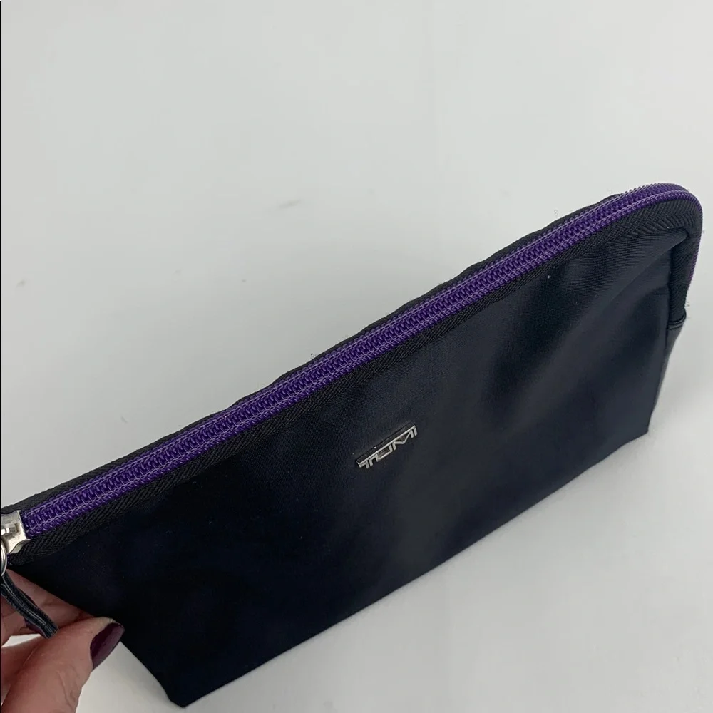 Tumi Black Zip Toiletry Bag Case with Purple Accents New NWOT